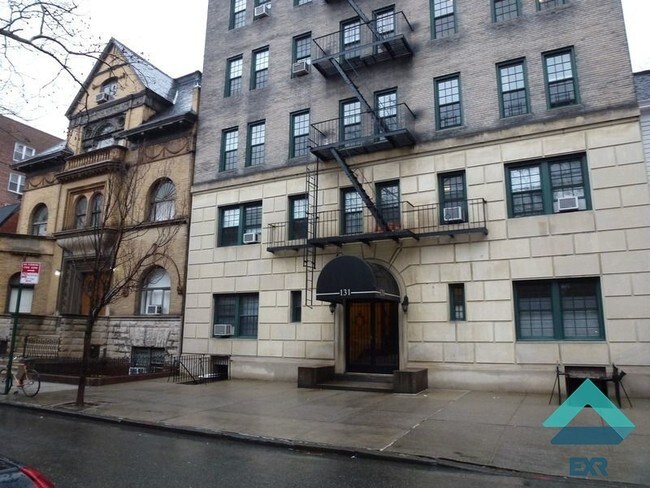 Foto del edificio - 131 Joralemon St