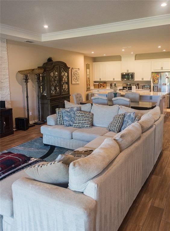 Foto del edificio - 3448 Current Ave