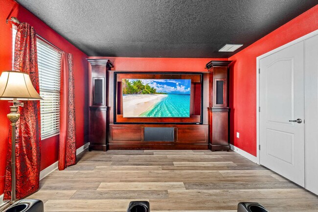 Building Photo - 1496 Moon Valley Dr