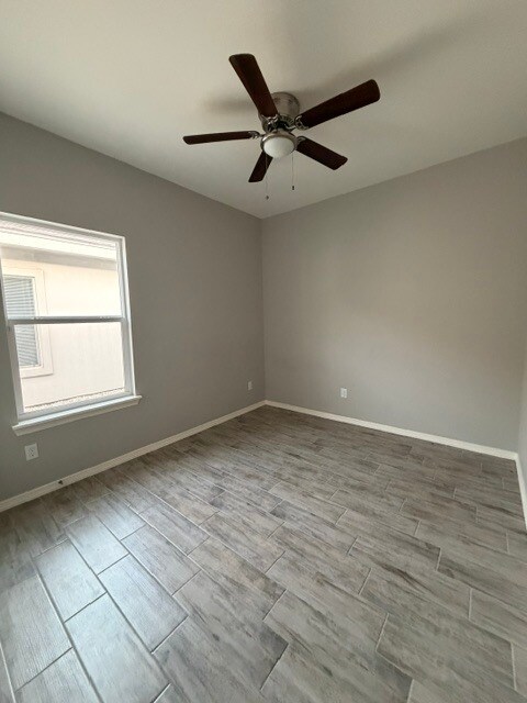 Foto del edificio - 1304 W Heritage Dr