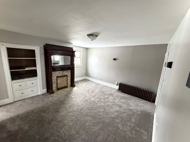 Foto del edificio - 214 S Birmingham Ave