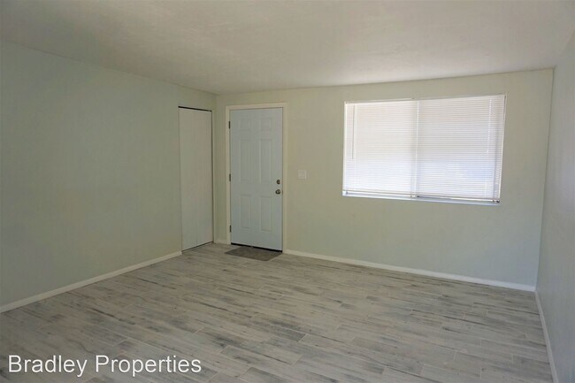 Building Photo - 3 br, 2 bath House - 5136 Leonardo di Vinc...