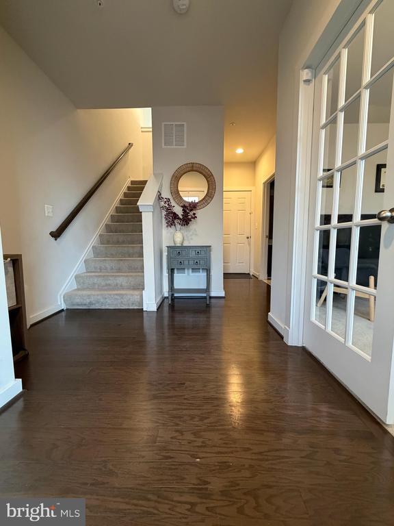 Foto del edificio - 1414 Becknel Ave