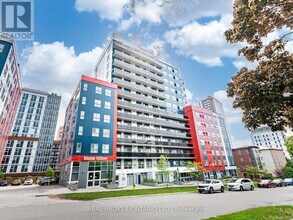 Building Photo - 258A Sunview St