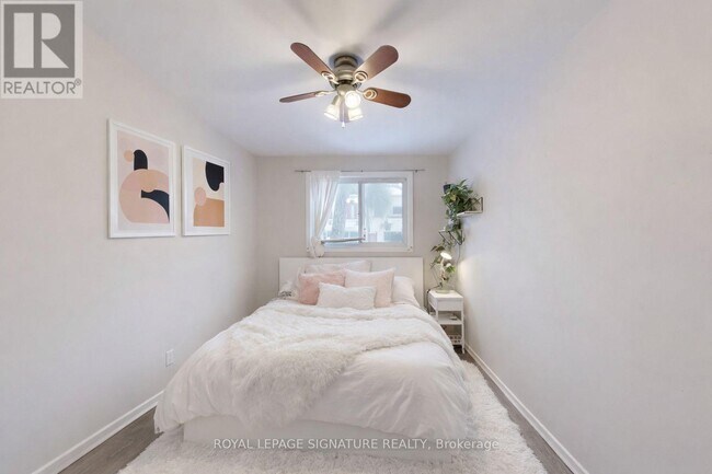 Photo du bâtiment - 117 Hampton Ave