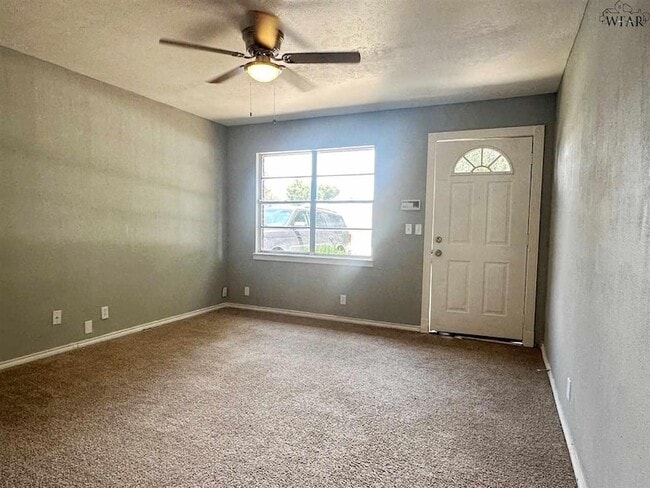 Building Photo - 1708 Cimarron Trail
