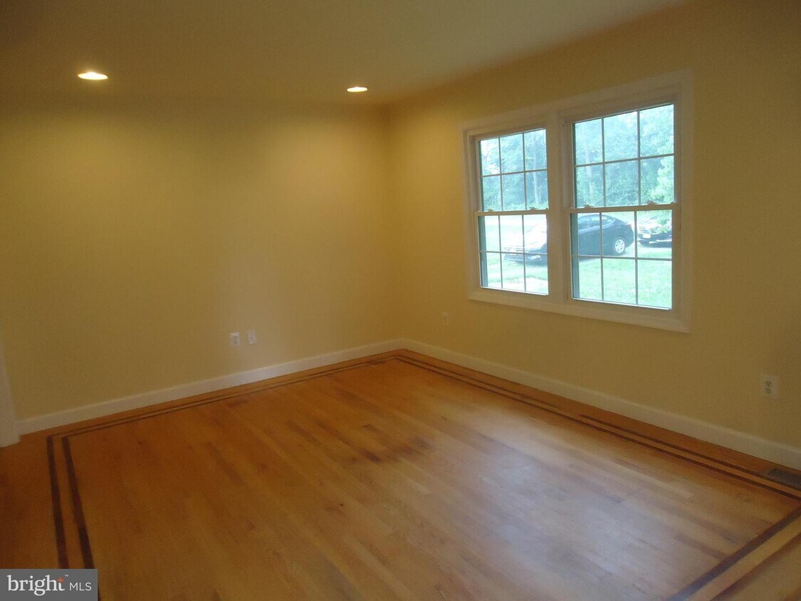 Foto principal - 16594 Purcellville Rd