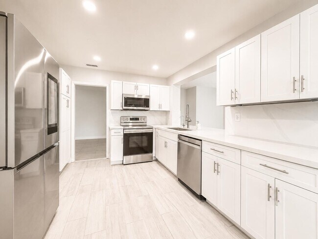 Foto del edificio - 1200 NW 76th Ave