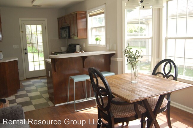Foto del edificio - 3 br, 2 bath House - 152 Carrington Lane