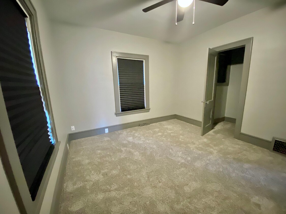 Foto principal - 640 E Dover Ct