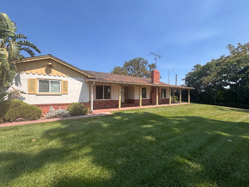 Foto principal - 1532 S Main St