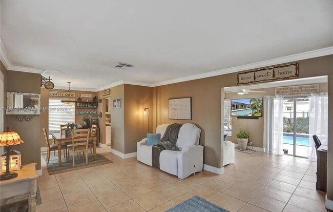 Building Photo - 5103 SW 128th Pl