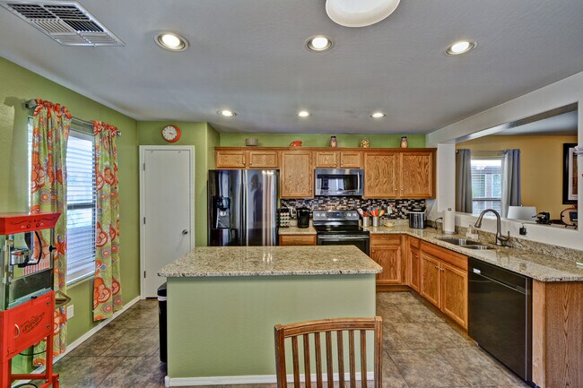 Foto del edificio - 17106 N 184th Ln