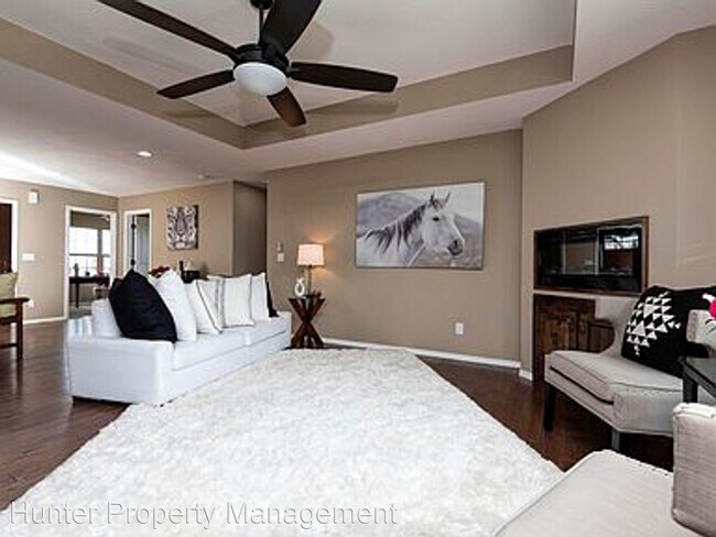 Foto del edificio - 4 br, 2 bath House - 200 Dunkle Dr