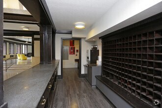 Interior Photo - The Newbern
