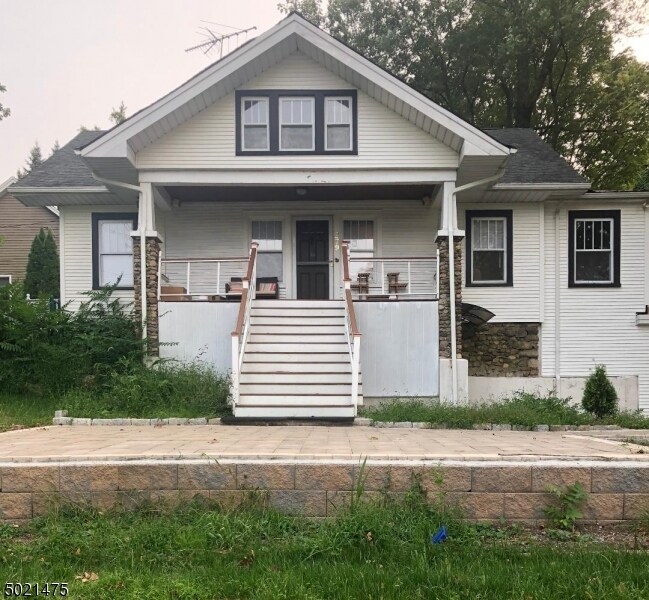 Primary Photo - 279 Boonton Ave