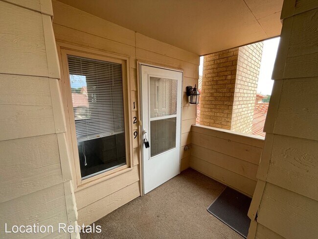 Building Photo - 2 br, 2 bath House - 129 Troy Avenue