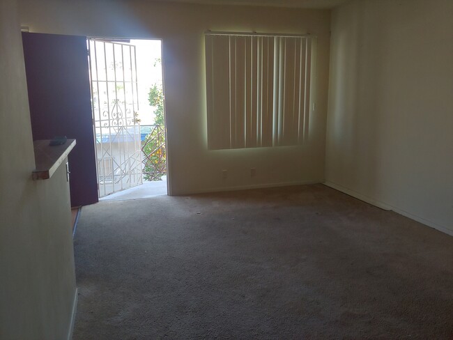 Living Area - 420 N San Gabriel Ave