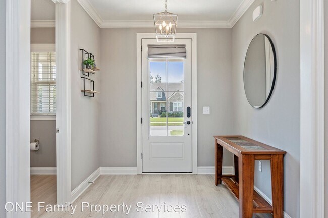 Building Photo - 3 br, 2.5 bath House - 487 Meadow Lake Drive