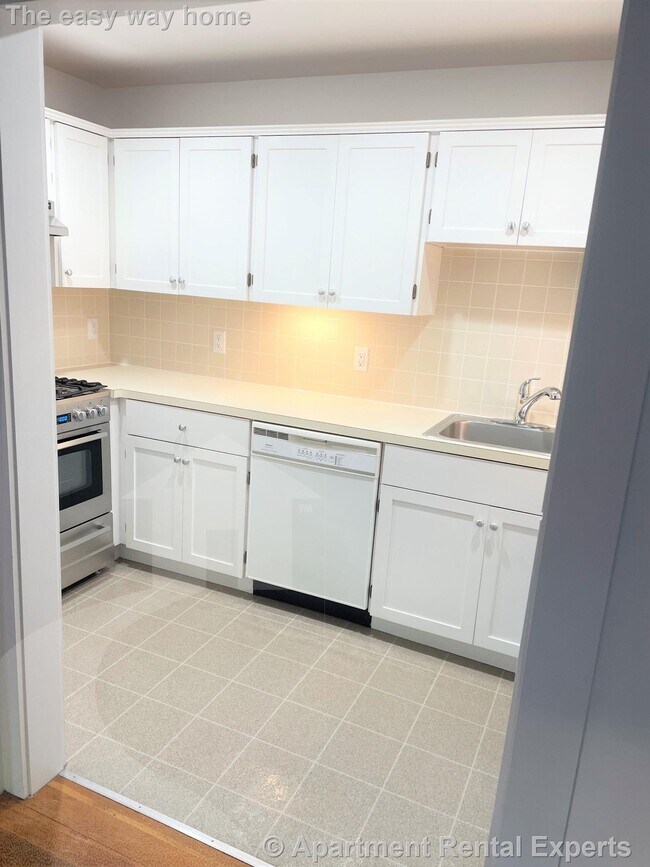 Foto del edificio - 32 Healey St