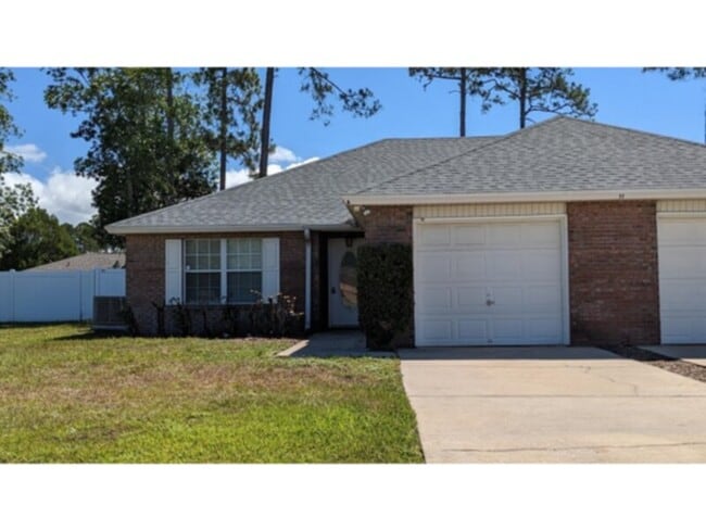 Foto del edificio - Duplex in Southern Palm Coast