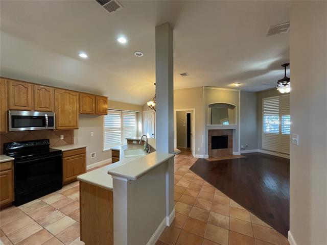 Building Photo - 1504 Hickory Bend Dr