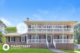 Building Photo - 6430 Kings Way