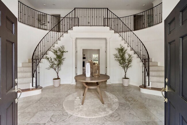 Foto del edificio - 11739 Wood Ln
