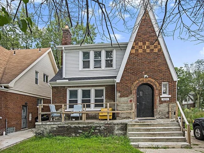 Building Photo - 16224 Kentucky St