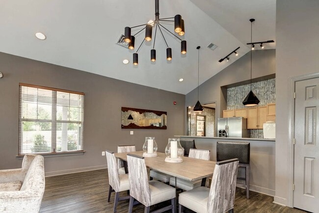 Building Photo - Owings Park