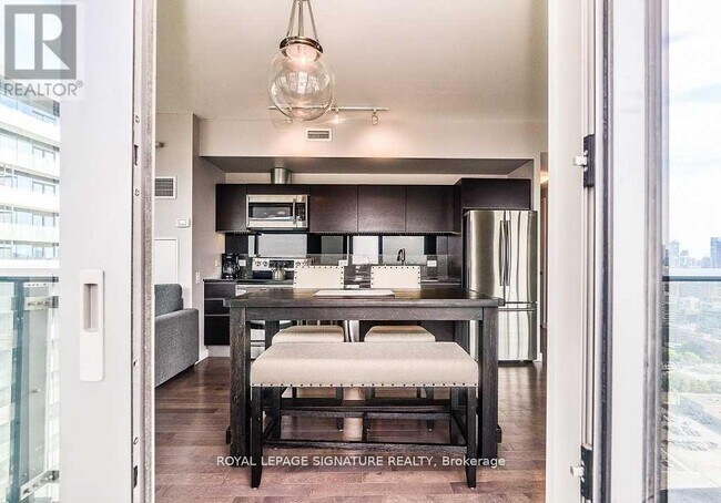 Building Photo - 70 Distillery Lane