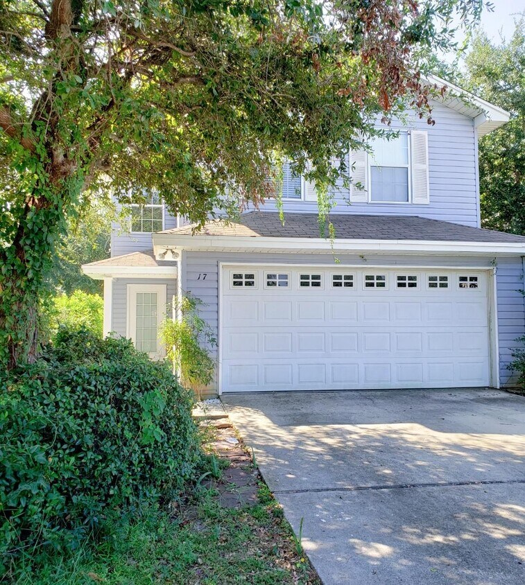 17 6th Ave, Shalimar, FL 32579 House Rental in Shalimar, FL