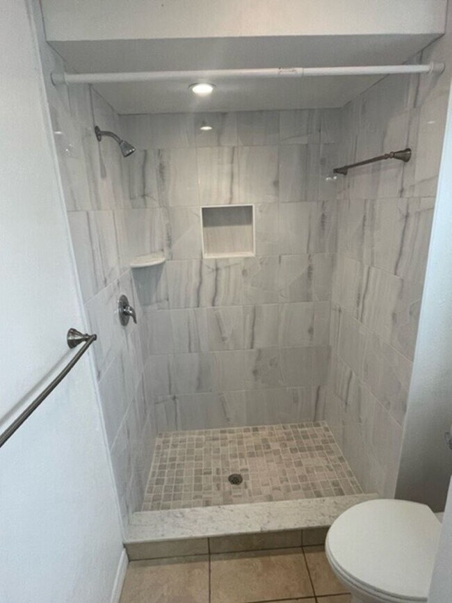 Foto del edificio - 5111 17th Ave W in Bradenton (3 Bdrm/2Ba P...