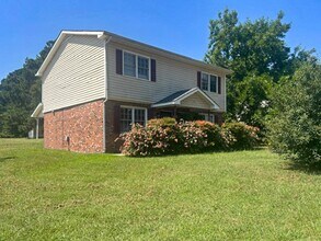 Building Photo - 1312 Athens Dr