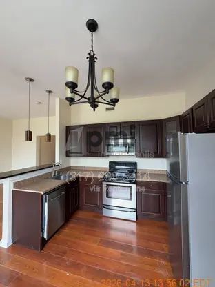 Foto del edificio - 402 N Delaware St