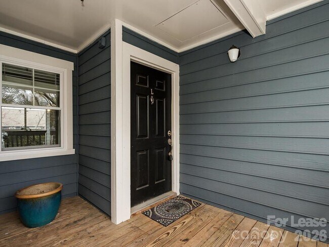 Foto del edificio - 424 Mather Green Ave