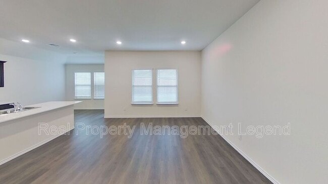 Building Photo - 2311 San Jacinto Way
