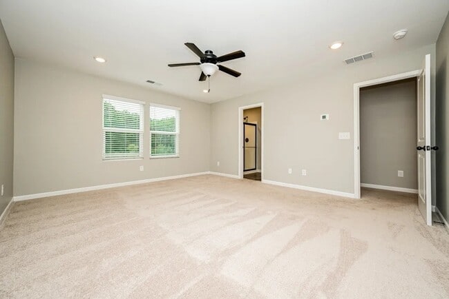 Foto del edificio - 1210 Starmoss Ln