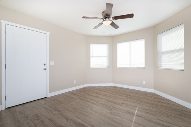 Foto del edificio - 1517 Nogales St