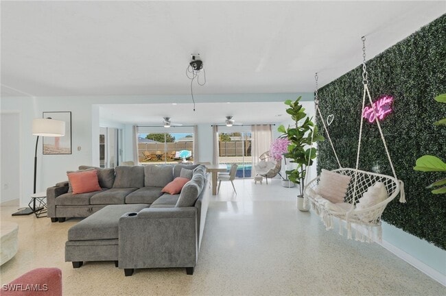 Foto del edificio - 4044 Country Club Blvd