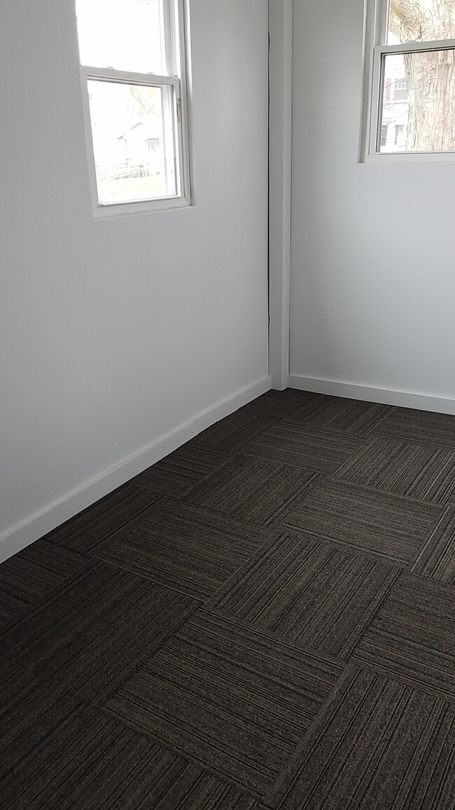 Foto del edificio - 22 Reba Ave