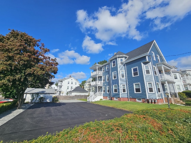 Photo - 70 Weston St Apartment