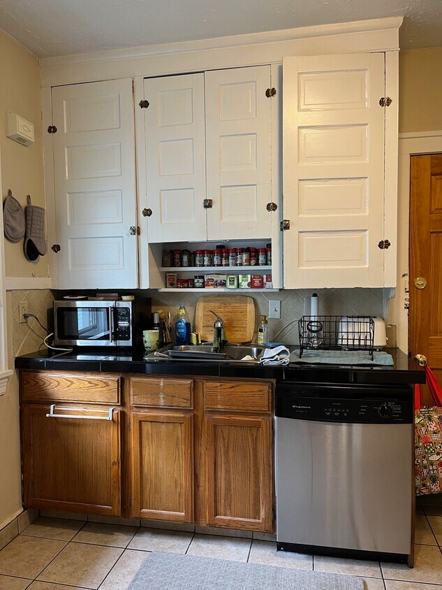 Foto principal - 2683 Hampshire Rd
