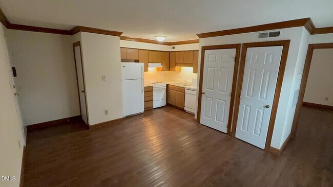 Building Photo - 3527 Ivy Commons Dr