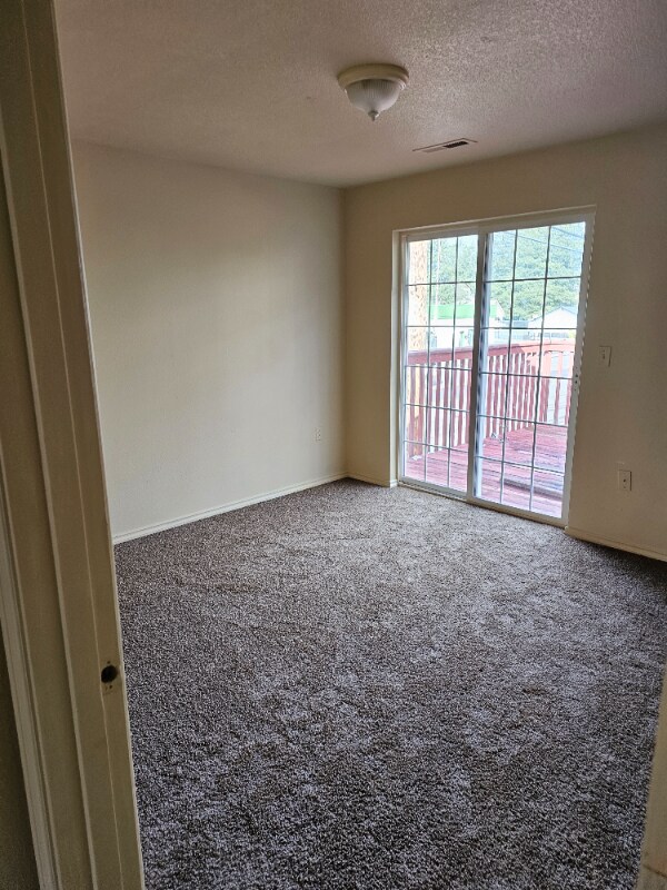 Building Photo - 16902 SE Division St