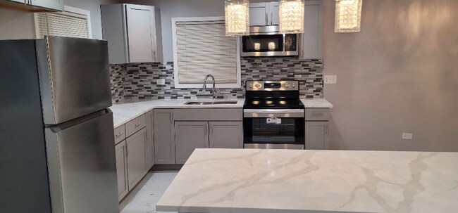Foto del edificio - 2056 Prospect Ave