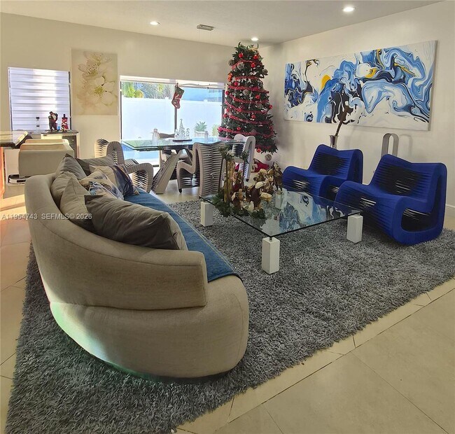 Foto del edificio - 8122 NW 187th Terrace