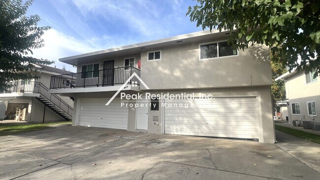 Building Photo - Updated 2bd/1ba Foothill Farms Condo with Garage