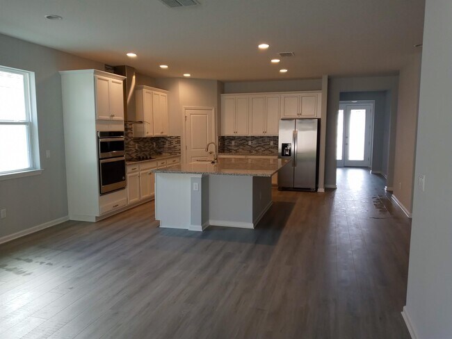 Foto del edificio - 5367 Golden Apple Dr