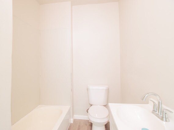 Foto del edificio - 2129 Pike Rd